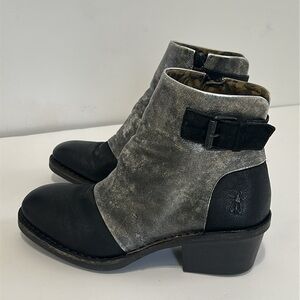 FLY LONDON Silver and Black Women's Ankle Boots Size 39. WORN ONCE For Trying